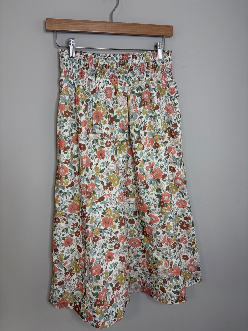 Garnet Hill Edith Organic Cotton Skirt Made with Liberty Fabric Cream Floral M - Picture 6 of 7